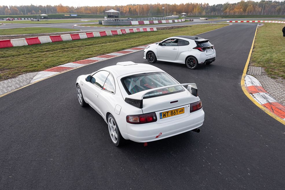 Fot. Maciej Lubczyński Celica GT-Four kontra GR Yaris