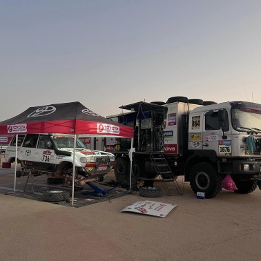 Serwis Toyoty Land Cruiser HDJ80 - 3. Etap Dakar Classic 2024