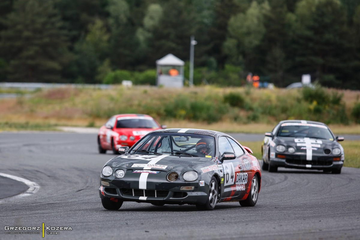 1. i 2. runda TOYOTA Racing Cup 2021