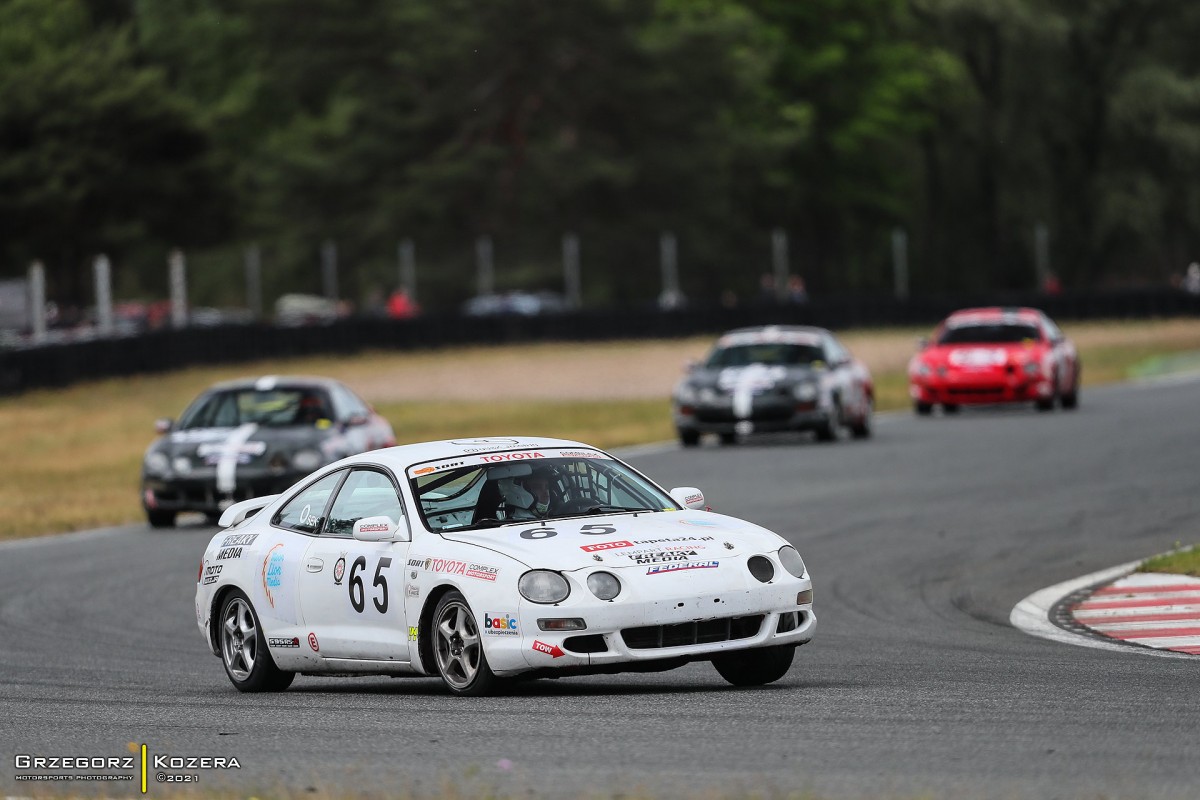 1. i 2. runda TOYOTA Racing Cup 2021