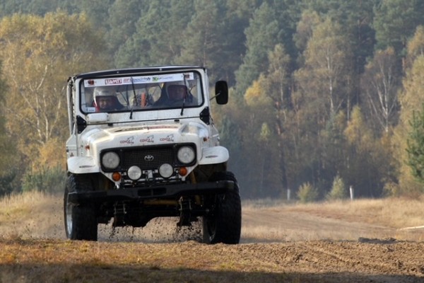 MT Series 2010 - Toyota Land Cruiser BJ42