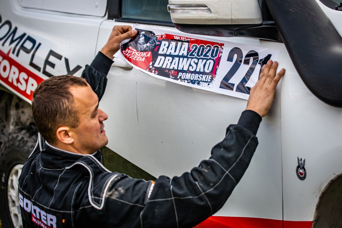 Wysoka Grzęda Baja Drawsko Pomorskie 2020 - załoga Horodeński / Brakowiecki - Toyota Land Cruiser KDJ155 T2