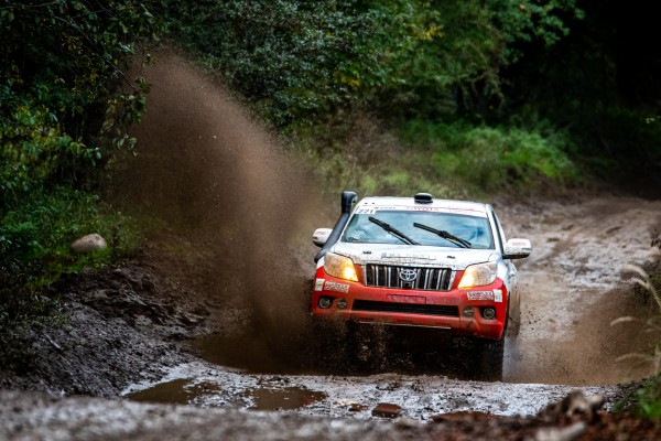 Wysoka Grzęda Baja Drawsko Pomorskie 2020 - załoga Horodeński / Brakowiecki - Toyota Land Cruiser KDJ155 T2