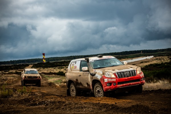 Wysoka Grzęda Baja Drawsko Pomorskie 2020 - załoga Horodeński / Brakowiecki - Toyota Land Cruiser KDJ155 T2