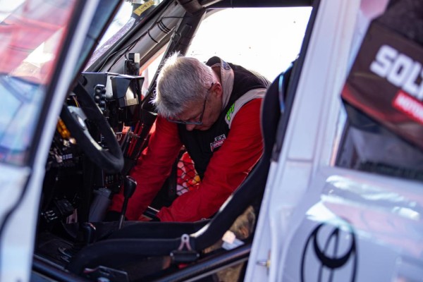 TOYOTA TEAM CLASSIC Michał Horodeński Arkadiusz Sałaciński Toyota Land Cruiser HDJ80 Ceremonia Startu i Prolog Rajd Dakar Classic 2024