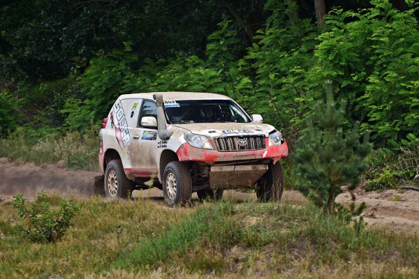 Dawid Smółka / Katarzyna Smółka - Toyota Land Cruiser KDJ155 - Columna Medica Baja Poland 2023