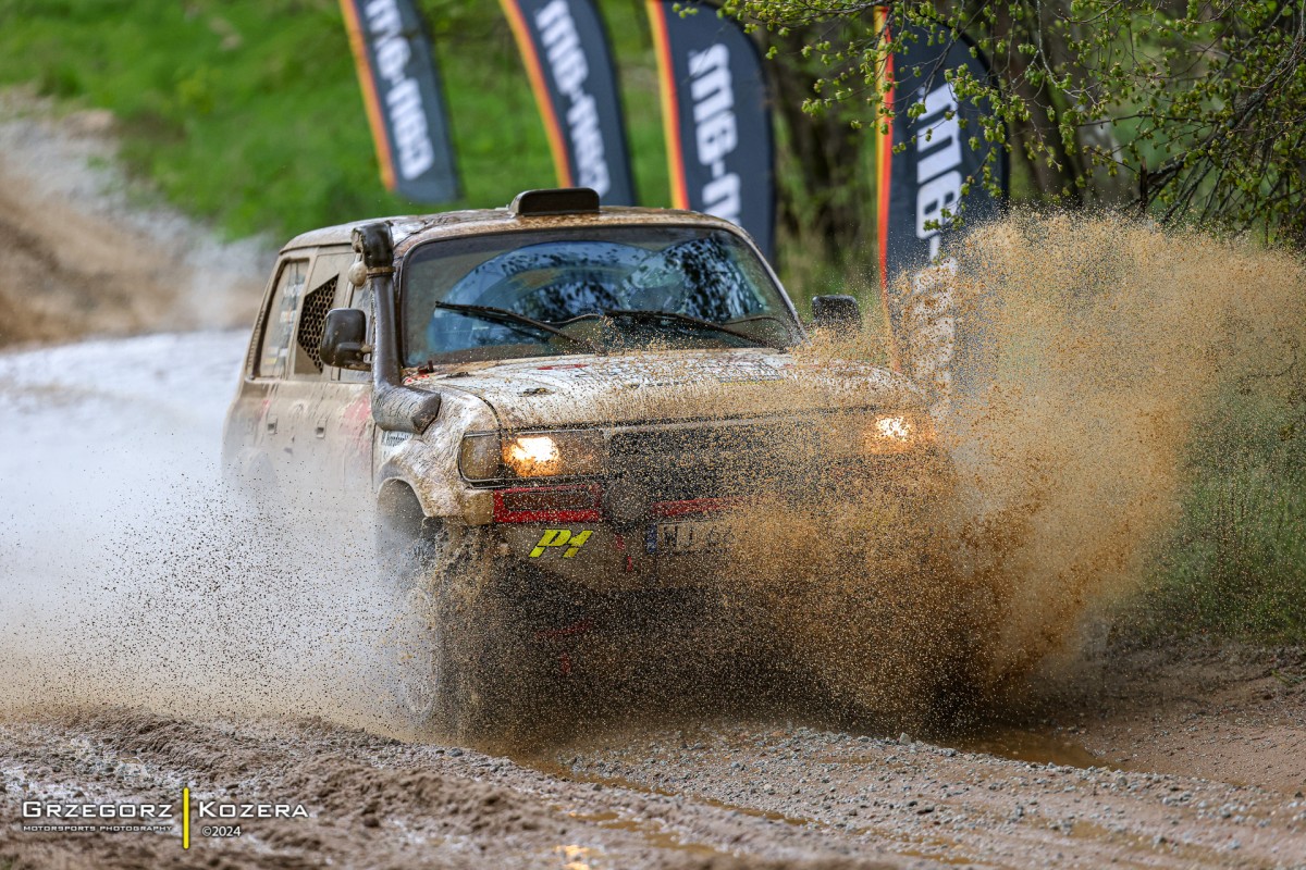 Michał Horodeński i Arkadiusz Sałaciński - Toyota Land Cruiser HDJ80 - TOYOTA TEAM CLASSIC