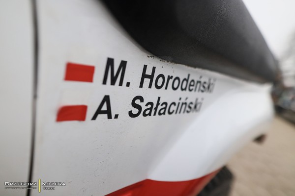 Zespół TOYOTA TEAM CLASSIC - załoga Michał Horodeński / Arkadiusz Sałaciński - Toyota Land Cruiser HDJ80 Classic