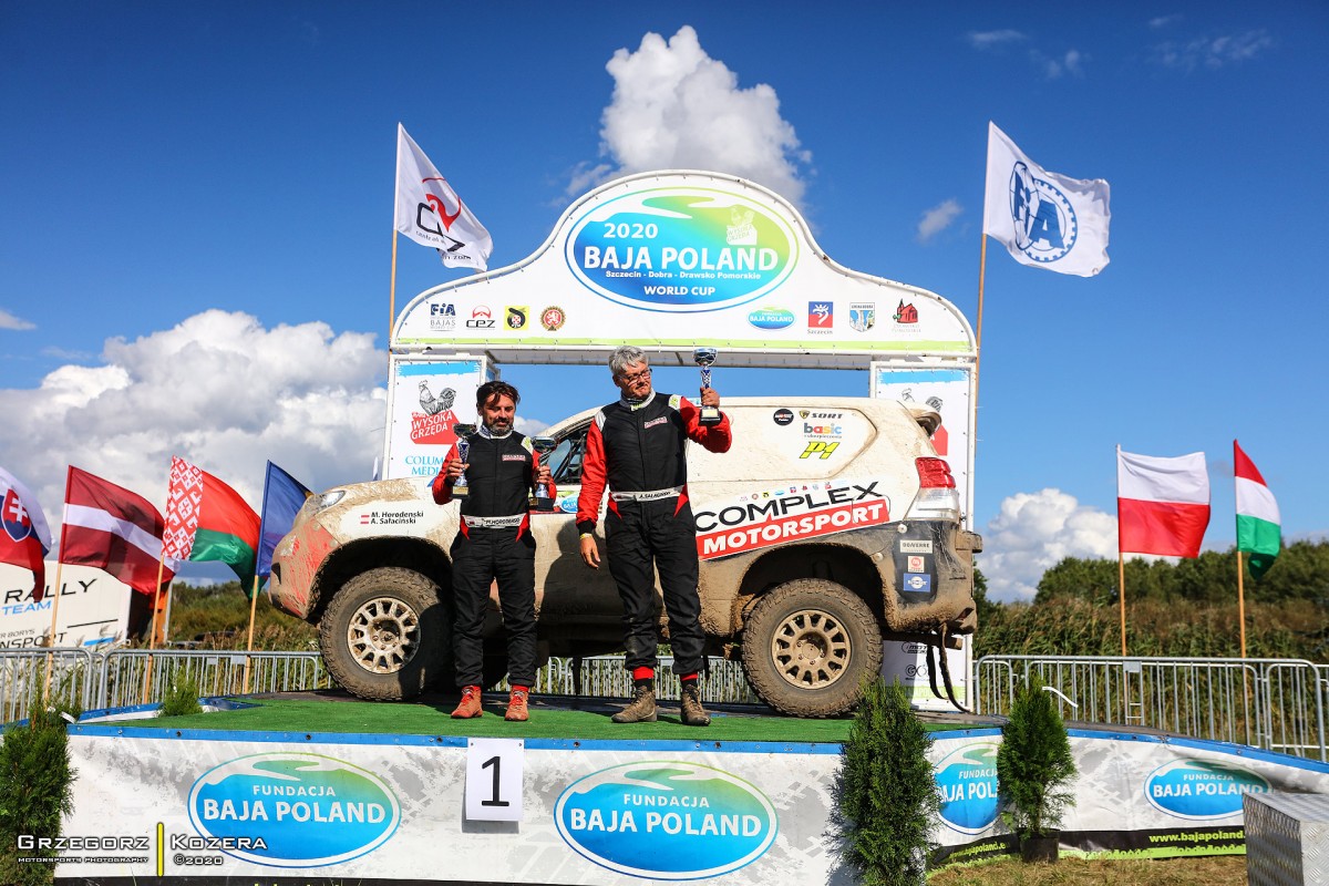 Wysoka Grzęda Baja Poland 2020 - załoga Horodeński / Sałaciński - Toyota Land Cruiser KDJ155 T2