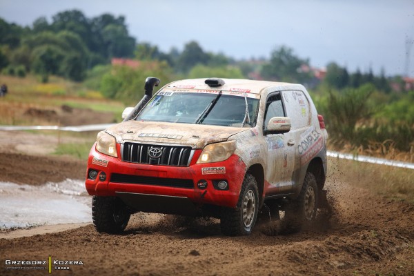 Wysoka Grzęda Baja Poland 2020 - załoga Horodeński / Sałaciński - Toyota Land Cruiser KDJ155 T2