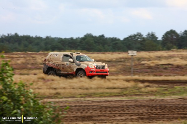 Wysoka Grzęda Baja Poland 2020 - załoga Horodeński / Sałaciński - Toyota Land Cruiser KDJ155 T2