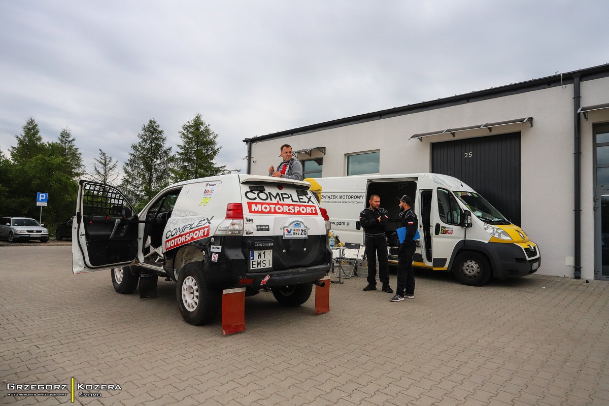 Baja Szczecinek 2020 - załoga Horodeński / Sałaciński - Toyota Land Cruiser KDJ155 T2