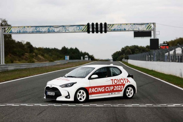 Toyota Yaris TRC - Tor Poznań