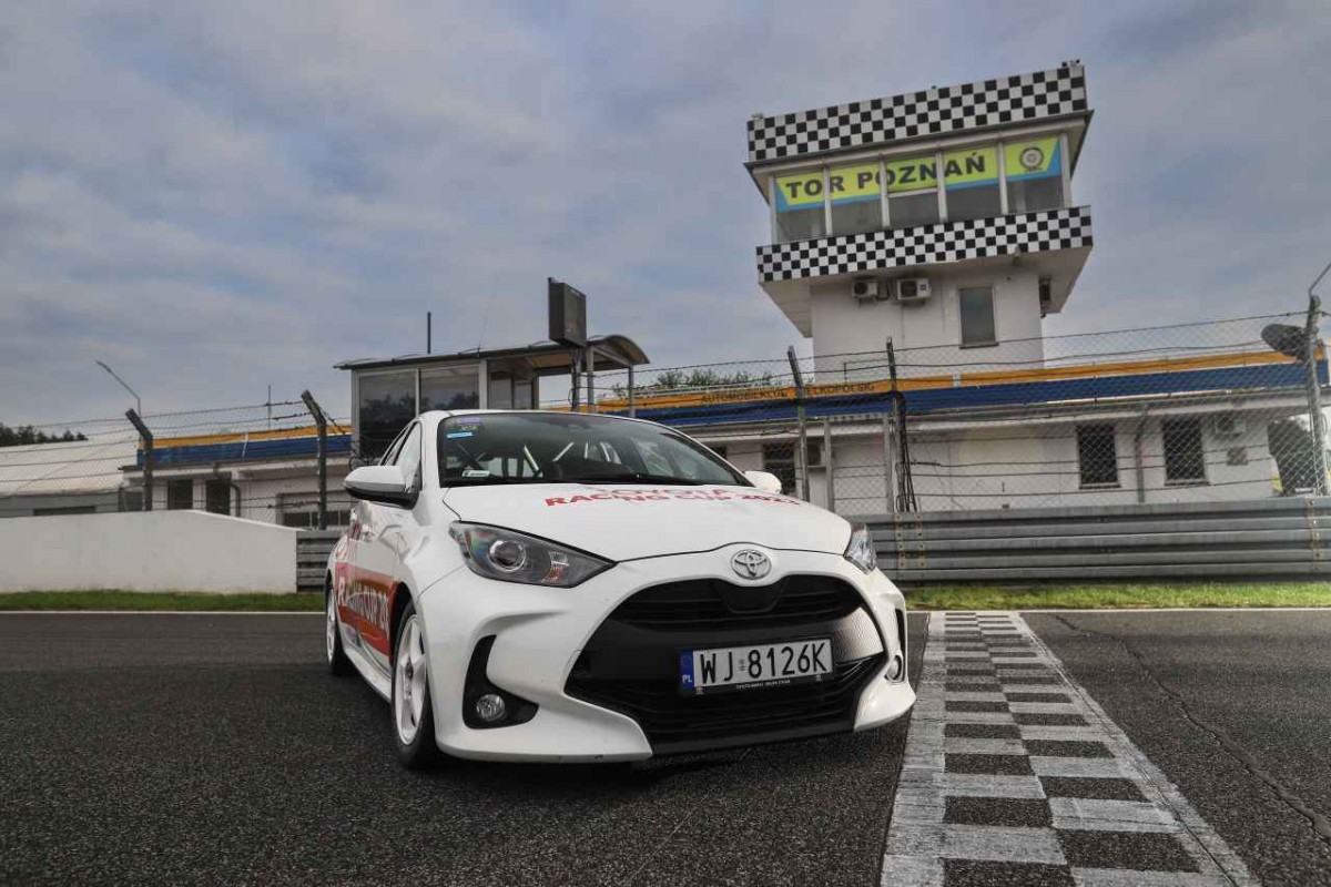 Toyota Yaris TRC - Tor Poznań