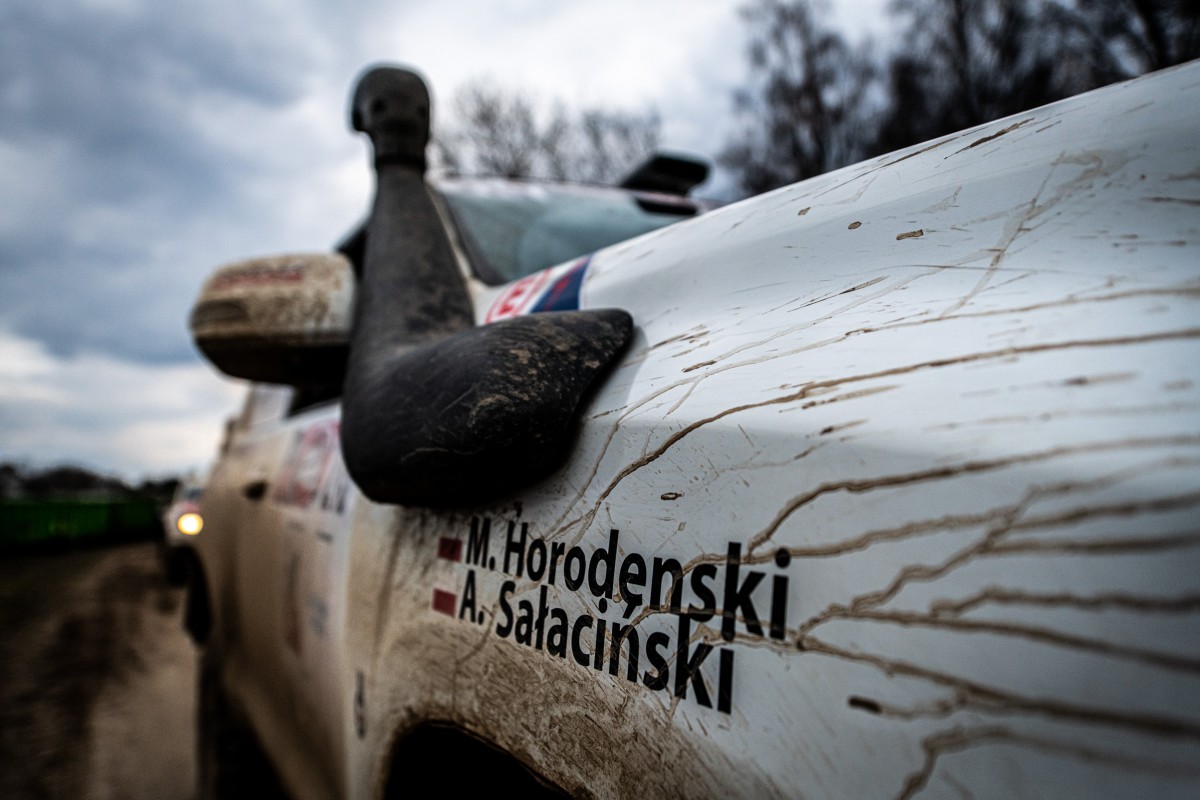 Baja Drawsko Pomorskie 2021 - załoga Horodeński / Sałaciński - Toyota Land Cruiser KDJ155 T2